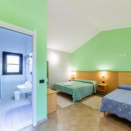 Agriturismo Is Cortillaris Càbras Kültér fotó