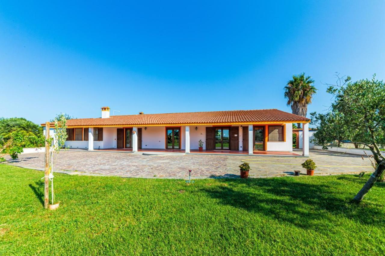 Agriturismo Is Cortillaris Càbras Kültér fotó