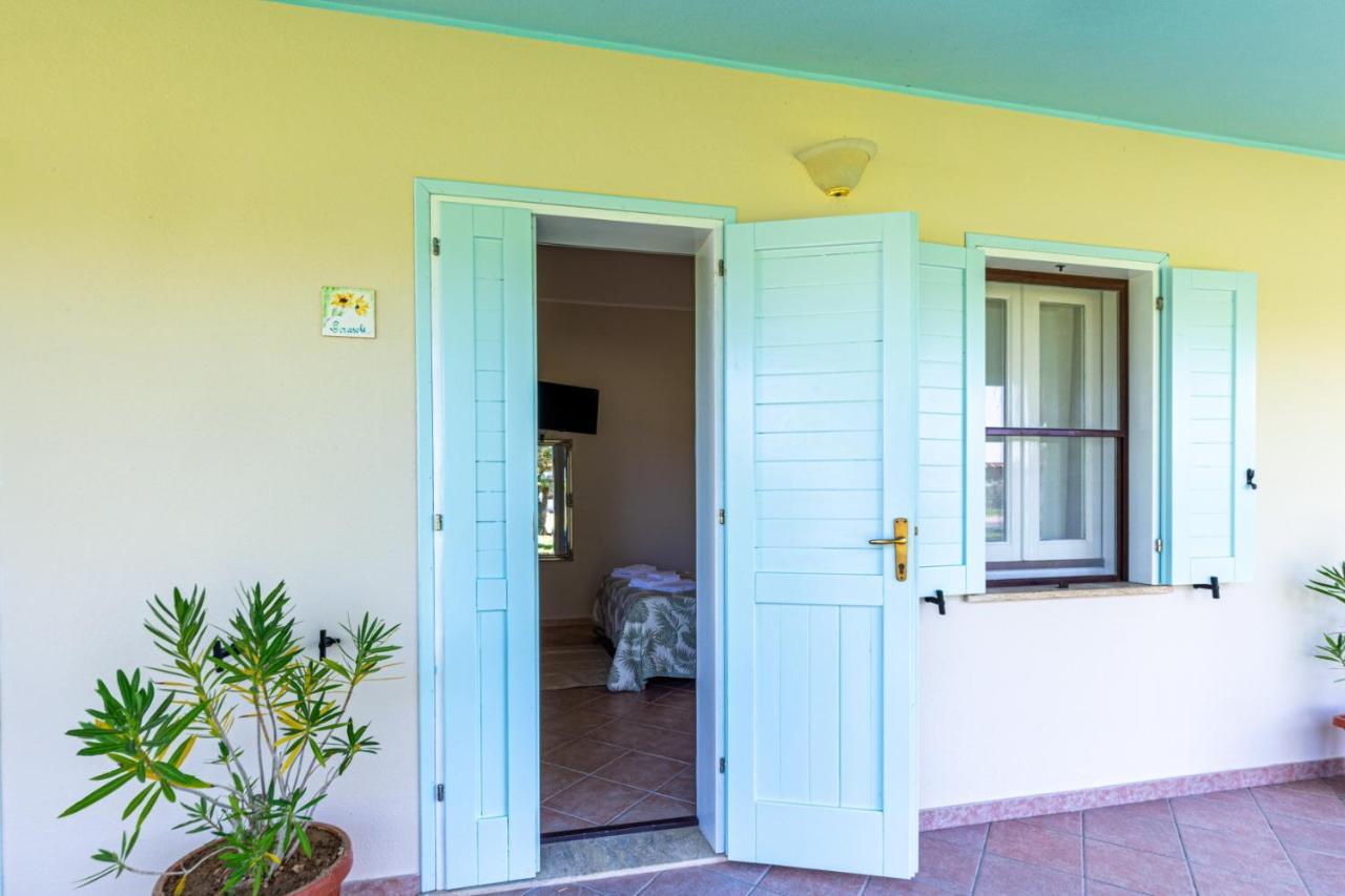 Agriturismo Is Cortillaris Càbras Kültér fotó