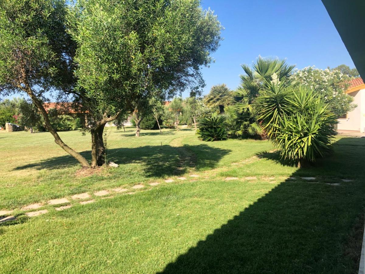 Agriturismo Is Cortillaris Càbras Kültér fotó