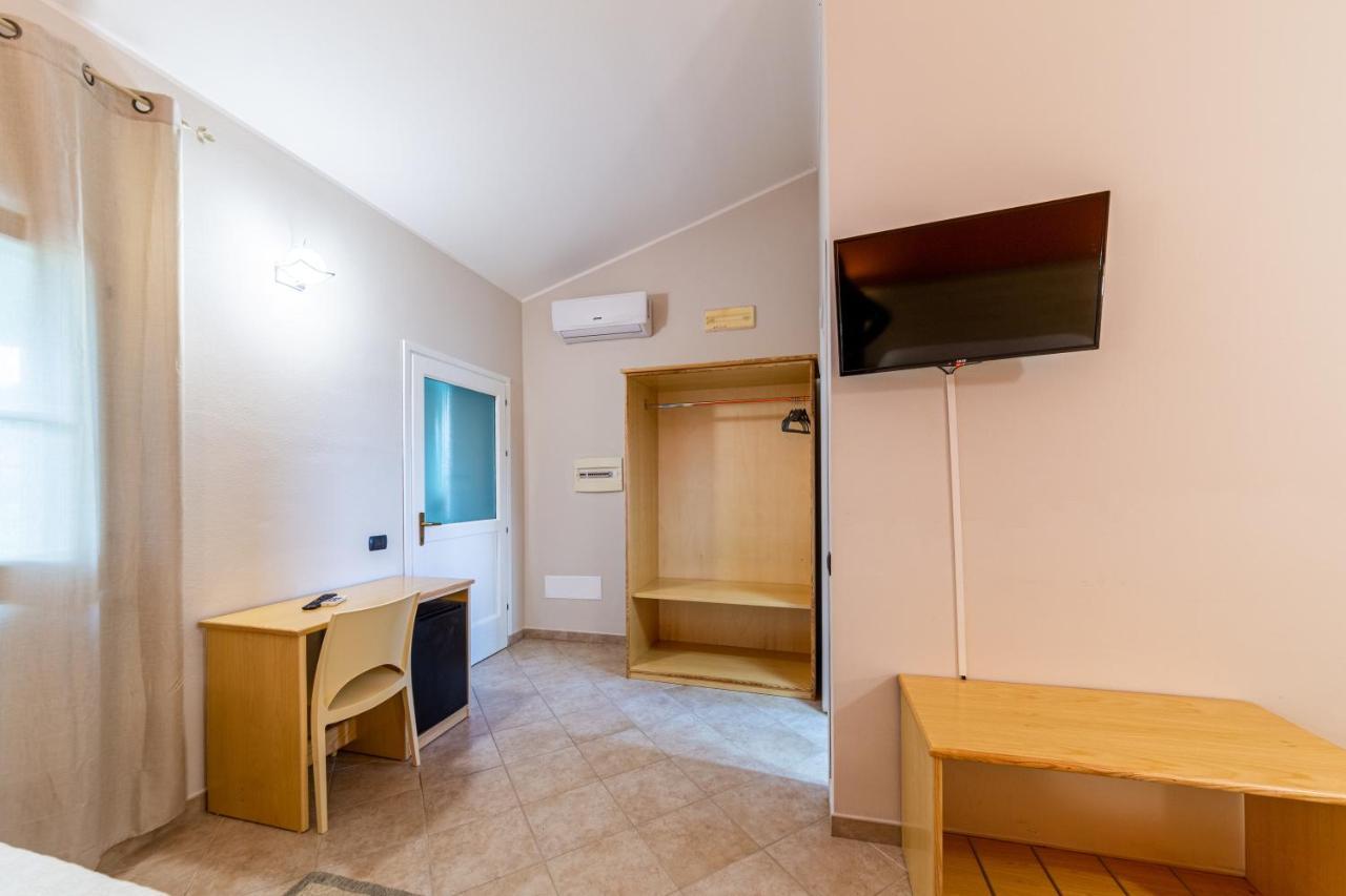 Agriturismo Is Cortillaris Càbras Kültér fotó