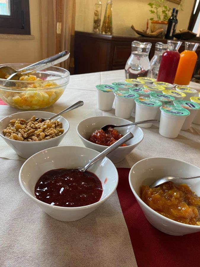 Agriturismo Is Cortillaris Càbras Kültér fotó